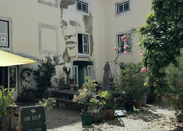 Apartamento Experience Like A Local Lisboa